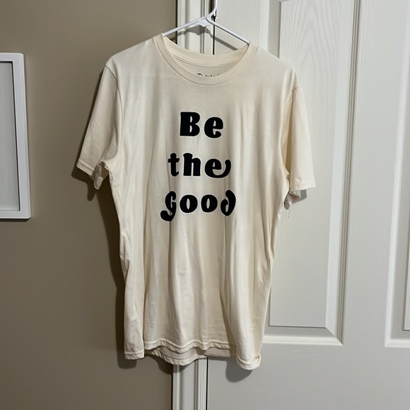 Polished Prints Be The Good Graphic T-Shirt in black and white size medium - Picture 3 of 5